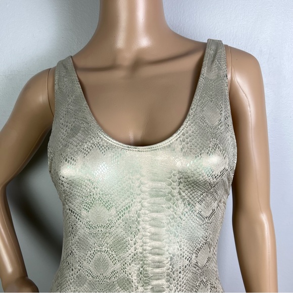 NEW GOOD AMERICAN METALLIC ONE-PIECE SWIMSUIT - Picture 3 of 8